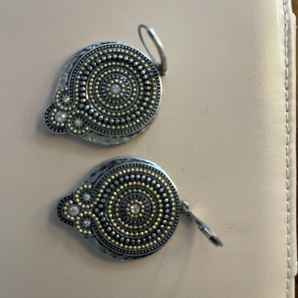 Premier Designs Silver Earrings